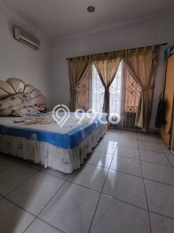 Rumah Minimalis 2 Kamar LT 180m2 di Modernland Rumah Minimalis 2 Kamar LT 180m2 di Modernland
