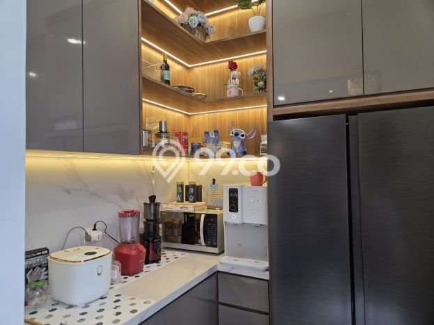 Rumah Elit Modern Tanpa Renovasi di BSD City Tangerang Rumah Elit Modern Tanpa Renovasi di BSD City Tangerang