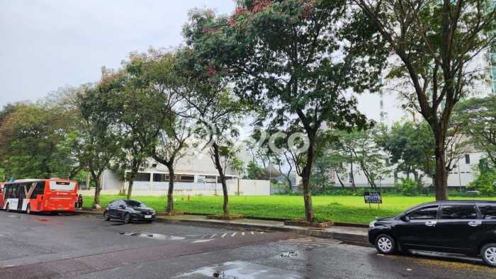 Lahan Dijual Lokasi Strategis di Tangerang dengan Luas 3657m2 Lahan Dijual Lokasi Strategis di Tangerang dengan Luas 3657m2
