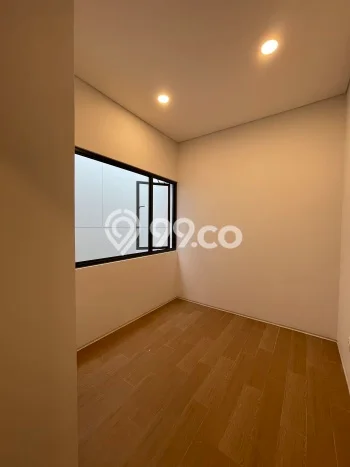 Disewakan segera rumah minimalis strategis 4 Kamar di BSD, Tangerang Selatan Disewakan segera rumah minimalis strategis 4 Kamar di BSD, Tangerang Selatan
