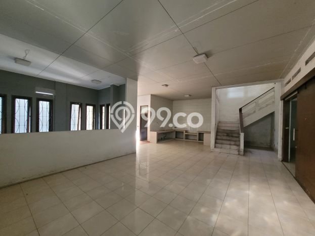Ruko Dijual di Bandung LT 362m2 & LB 612m2 Lokasi Terbaik! Ruko Dijual di Bandung LT 362m2 & LB 612m2 Lokasi Terbaik!