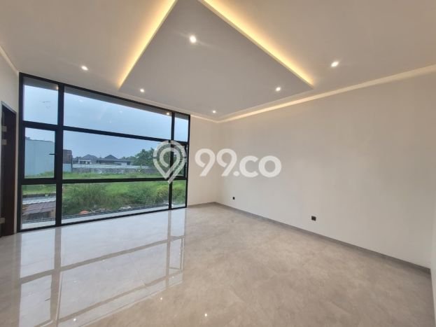 Jual Rumah Mewah Megah Dengan View Cantik di Setra Duta, Bandung Jual Rumah Mewah Megah Dengan View Cantik di Setra Duta, Bandung