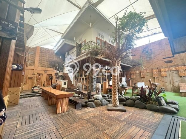 For Sale! Premium House LT 1000m2 Desain Elegan di Sayap Dago For Sale! Premium House LT 1000m2 Desain Elegan di Sayap Dago