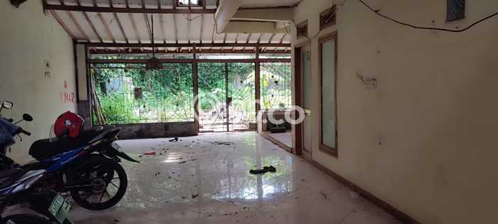 Rumah Modern 7 Kamar LT 495m2 di Kota Sukabumi Rumah Modern 7 Kamar LT 495m2 di Kota Sukabumi