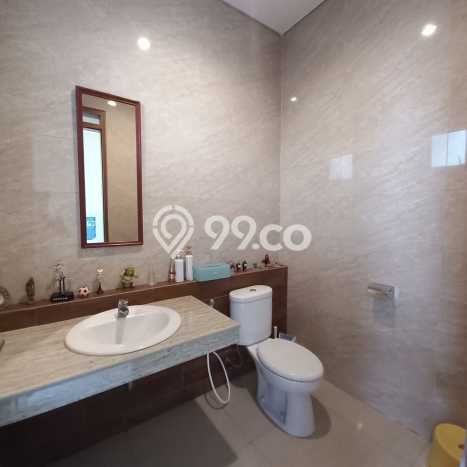 Rumah Elit Modern Tanpa Renovasi di Pondok Hijau Bandung Rumah Elit Modern Tanpa Renovasi di Pondok Hijau Bandung