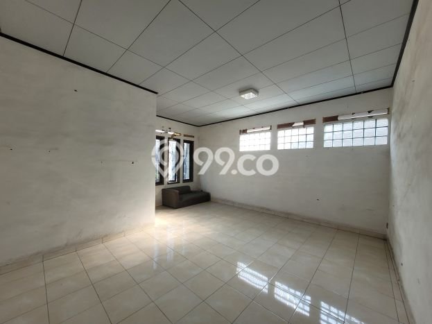 Ruko Dijual di Bandung LT 362m2 & LB 612m2 Lokasi Terbaik! Ruko Dijual di Bandung LT 362m2 & LB 612m2 Lokasi Terbaik!