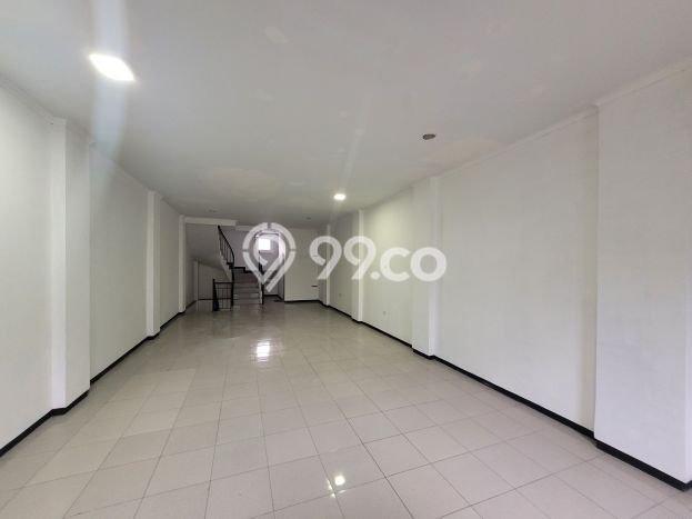 Ruko Disewa di Bandung dengan LB 258m2 Area Komersial Ramai Ruko Disewa di Bandung dengan LB 258m2 Area Komersial Ramai
