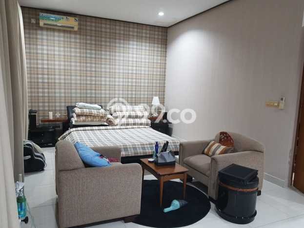 Rumah Terawat di , Bandung, Luas Tanah 168m2m², LB 455m2m² Rumah Terawat di , Bandung, Luas Tanah 168m2m², LB 455m2m²
