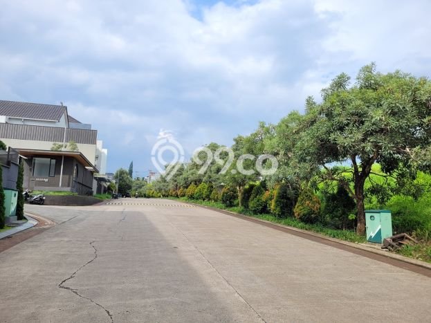 Untuk Dijual Tanah 431m2 di Setra Duta, Bandung Untuk Dijual Tanah 431m2 di Setra Duta, Bandung
