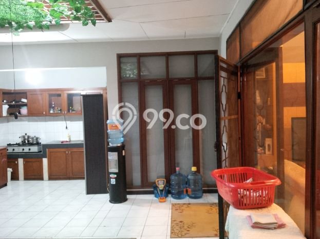 Rumah Eksklusif Siap Huni LT 240m2 di Batununggal, Bandung Rumah Eksklusif Siap Huni LT 240m2 di Batununggal, Bandung