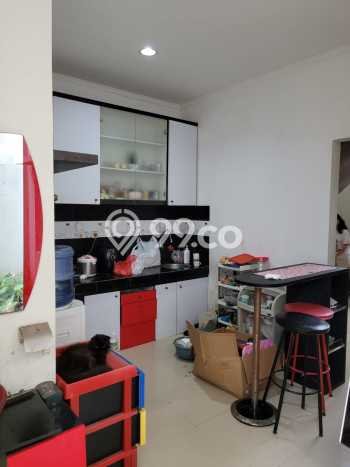 Disewakan! Rumah 3 Kamar Tidur &
3 Kamar Mandi di Setra Duta, Bandung Disewakan! Rumah 3 Kamar Tidur &
3 Kamar Mandi di Setra Duta, Bandung