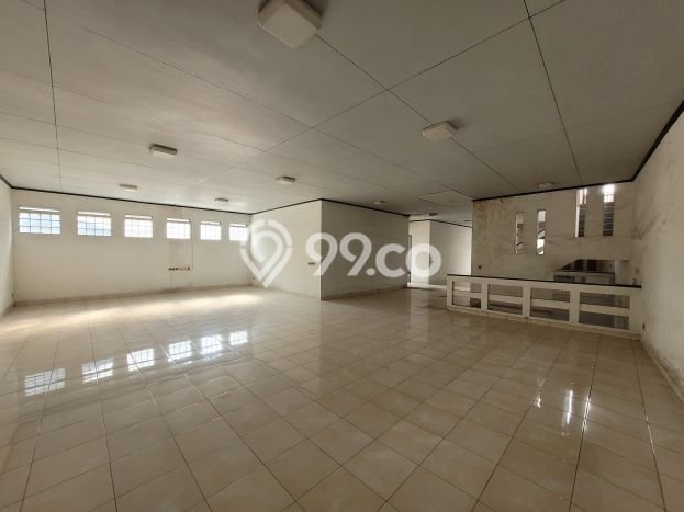 Ruko Dijual di Bandung LT 362m2 & LB 612m2 Lokasi Terbaik! Ruko Dijual di Bandung LT 362m2 & LB 612m2 Lokasi Terbaik!