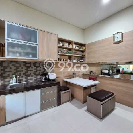 Rumah Elit Modern Tanpa Renovasi di Pondok Hijau Bandung Rumah Elit Modern Tanpa Renovasi di Pondok Hijau Bandung
