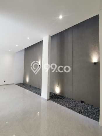 KESEMPATAN EMAS! Rumah Premium area , Bandung, LT 104m2m² LB 132m2m² KESEMPATAN EMAS! Rumah Premium area , Bandung, LT 104m2m² LB 132m2m²