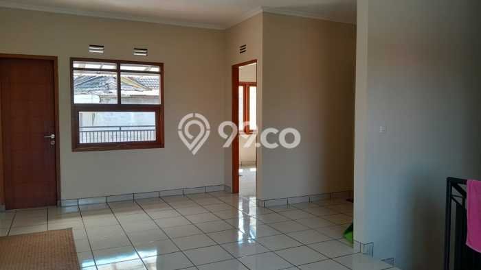 Hunian Cantik Modern Lb 180m2 di Batununggal, Bandung Hunian Cantik Modern Lb 180m2 di Batununggal, Bandung