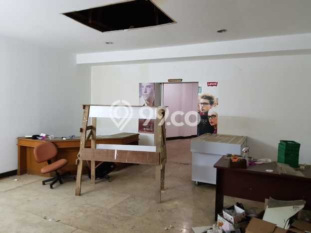 Untuk Dijual! Ruko di Braga Bandung LT 328m2 / LB 500m2 Kawasan Bisnis Untuk Dijual! Ruko di Braga Bandung LT 328m2 / LB 500m2 Kawasan Bisnis