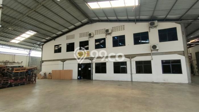 Gudang Disewa di Bandung dengan LB 3000m2 Area Komersial Ramai Gudang Disewa di Bandung dengan LB 3000m2 Area Komersial Ramai