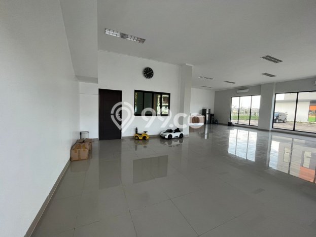 Disewakan Ruko di Kawasan Ramai Gede Bage Luas 349m2 Disewakan Ruko di Kawasan Ramai Gede Bage Luas 349m2