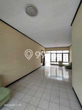 Hunian Asri Kopo, Area Tenang - LT 192m² Hunian Asri Kopo, Area Tenang - LT 192m²