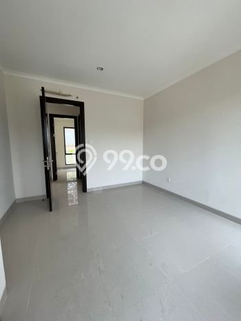 BEST CHOICE! Rumah di Buah Batu, LT 102m² Bangunan 94m² BEST CHOICE! Rumah di Buah Batu, LT 102m² Bangunan 94m²