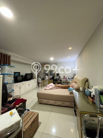 Rumah Elit Modern Tanpa Renovasi di Buah Batu Bandung Rumah Elit Modern Tanpa Renovasi di Buah Batu Bandung