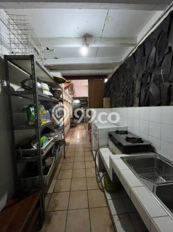 Rumah Elit Modern Tanpa Renovasi di Buah Batu Bandung Rumah Elit Modern Tanpa Renovasi di Buah Batu Bandung