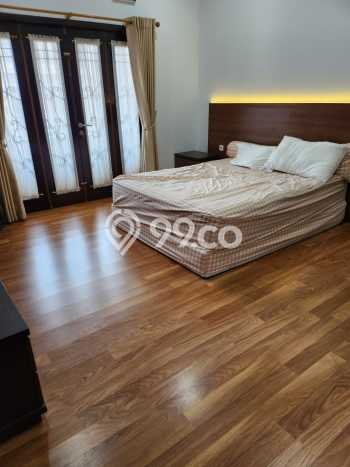 PROMO SPESIAL! Dijual Rumah Premium area Mekar Wangi, Bandung, LT 200m² Luas Bangunan 280m² PROMO SPESIAL! Dijual Rumah Premium area Mekar Wangi, Bandung, LT 200m² Luas Bangunan 280m²
