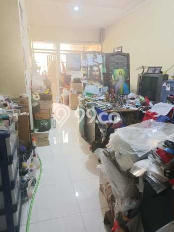 Rumah Minimalis 2 KT LT 90m2 di Taman Kopo Indah Rumah Minimalis 2 KT LT 90m2 di Taman Kopo Indah