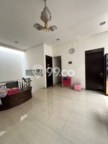 Rumah Luxury Modern Tanpa Renovasi di Mekar Wangi Bandung Rumah Luxury Modern Tanpa Renovasi di Mekar Wangi Bandung