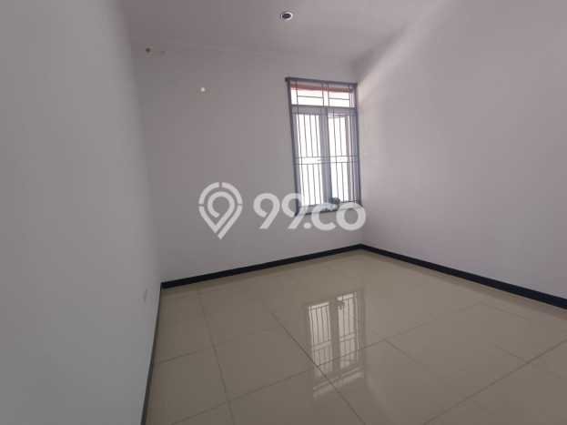 Rumah Minimalis 3 KT LT 120m2 di Taman Kopo Indah Rumah Minimalis 3 KT LT 120m2 di Taman Kopo Indah