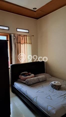 For Sale! Luxury House LT 209m2 Desain Modern di Taman Kopo Indah For Sale! Luxury House LT 209m2 Desain Modern di Taman Kopo Indah