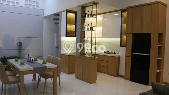 Dijual Rumah Luas Megah Dengan View Eksklusif di Kota Baru Parahyangan, Bandung Dijual Rumah Luas Megah Dengan View Eksklusif di Kota Baru Parahyangan, Bandung