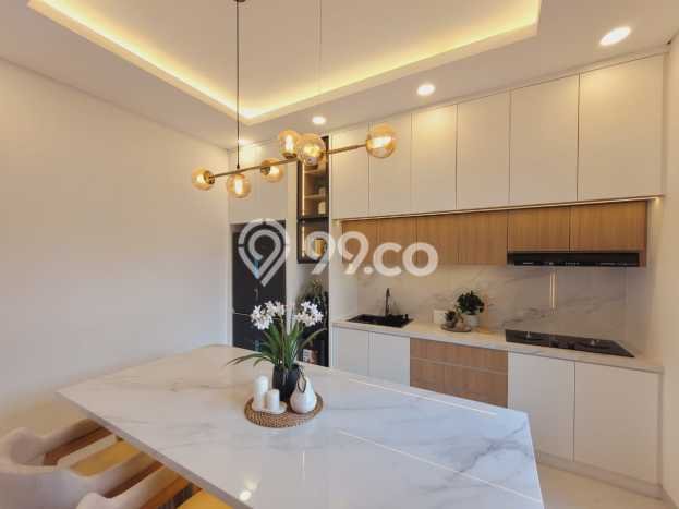 Rumah Elit Modern Siap Huni di Kota Baru Parahyangan Bandung Rumah Elit Modern Siap Huni di Kota Baru Parahyangan Bandung