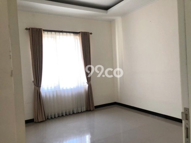 Rumah Modern 2 KT di Taman Kopo Indah Bandung Unfurnished Rumah Modern 2 KT di Taman Kopo Indah Bandung Unfurnished