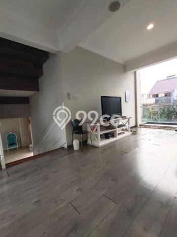 Rumah area Pasteur, Bandung, LT 437m² LB 1000m² - SEGERA MILIKI! Rumah area Pasteur, Bandung, LT 437m² LB 1000m² - SEGERA MILIKI!