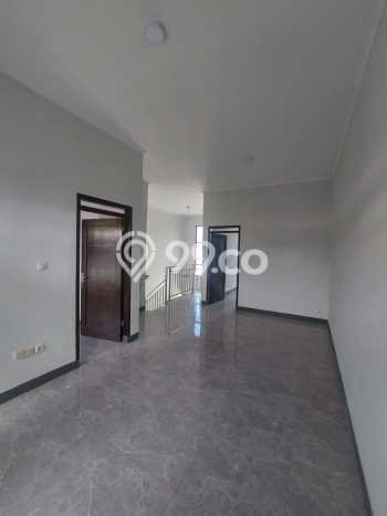 DIJUAL CEPAT! Rumah Asri di Soreang, Bandung, Luas 94m² Bangunan 127m² Bisa Nego! DIJUAL CEPAT! Rumah Asri di Soreang, Bandung, Luas 94m² Bangunan 127m² Bisa Nego!