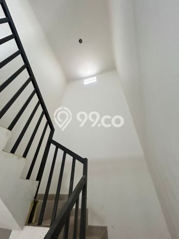 Rumah Elit Modern Tanpa Renovasi di Turangga Bandung Rumah Elit Modern Tanpa Renovasi di Turangga Bandung