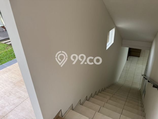 Rumah Luxury Modern Siap Huni di Kota Baru Parahyangan Bandung Rumah Luxury Modern Siap Huni di Kota Baru Parahyangan Bandung