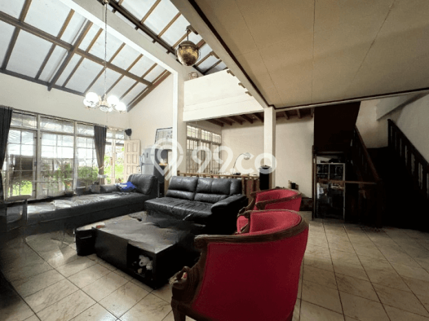 Rumah Berkualitas Sukasari, Bandung, LT 450m² LB 300m² Rumah Berkualitas Sukasari, Bandung, LT 450m² LB 300m²