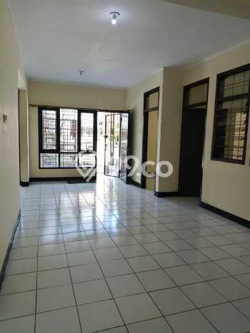 Rumah Modern 3 Kamar LT 102m2 di Taman Kopo Indah Rumah Modern 3 Kamar LT 102m2 di Taman Kopo Indah
