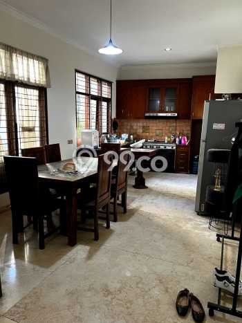 For Sale! Premium House LT 489m2 Desain Modern di Bandung Kota For Sale! Premium House LT 489m2 Desain Modern di Bandung Kota