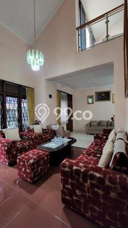 Siap Huni Hunian Elit 5 Kamar di Regol Dekat ke Mana Pun Siap Huni Hunian Elit 5 Kamar di Regol Dekat ke Mana Pun