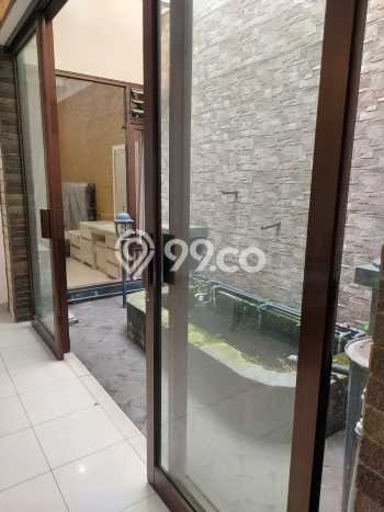 Rumah Minimalis 4 KT di Kopo Bandung Semi Furnished Rumah Minimalis 4 KT di Kopo Bandung Semi Furnished