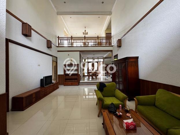 Hunian Mewah LB 400m2 Siap Huni Desain Elegan di Bandung Kota, Bandung Hunian Mewah LB 400m2 Siap Huni Desain Elegan di Bandung Kota, Bandung