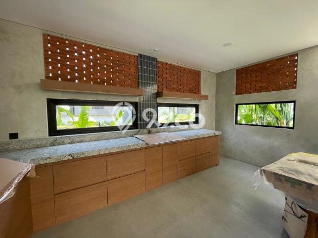 Dijual Rumah Luas Elegan Dengan View Eksklusif di Kota Baru Parahyangan, Bandung Dijual Rumah Luas Elegan Dengan View Eksklusif di Kota Baru Parahyangan, Bandung