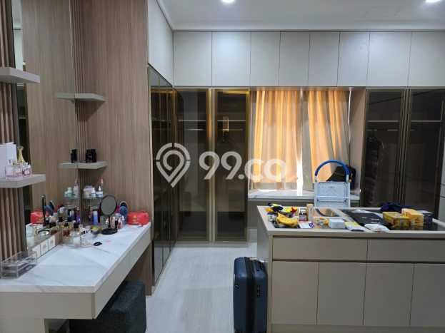 Rumah Luxury Modern Tanpa Renovasi di Daan Mogot Jakarta Barat Rumah Luxury Modern Tanpa Renovasi di Daan Mogot Jakarta Barat