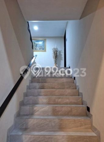 Rumah Elit Modern Siap Huni di Permata Buana Jakarta Barat Rumah Elit Modern Siap Huni di Permata Buana Jakarta Barat