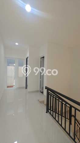 For Sale! Luxury House LT 75m2 Desain Elegan di Duri Kepa For Sale! Luxury House LT 75m2 Desain Elegan di Duri Kepa