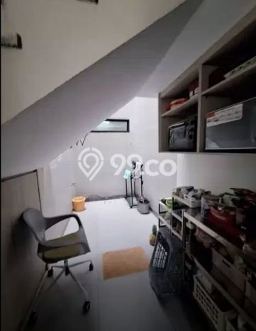 Rumah Elit LB 500m2 Siap Huni Desain Elegan di Permata Buana, Jakarta Barat Rumah Elit LB 500m2 Siap Huni Desain Elegan di Permata Buana, Jakarta Barat