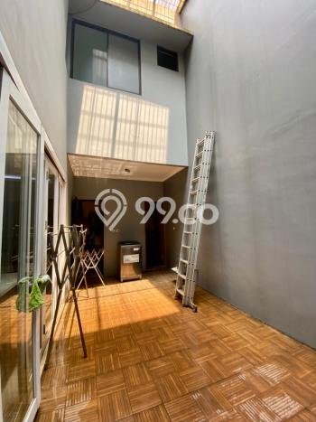 For Sale! Luxury House LT 144m2 Desain Modern di Green Mansion For Sale! Luxury House LT 144m2 Desain Modern di Green Mansion